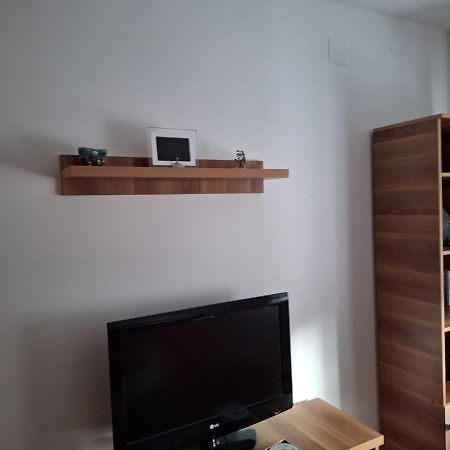 Apartament Tokyo ブカレスト エクステリア 写真