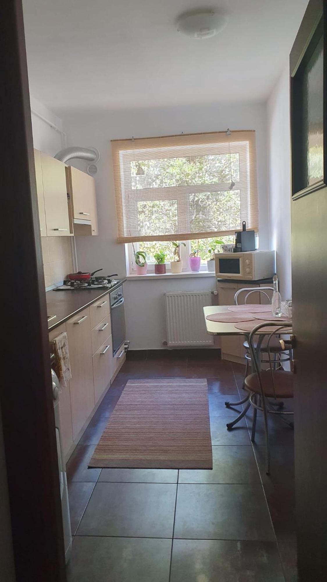 Apartament Tokyo ブカレスト エクステリア 写真